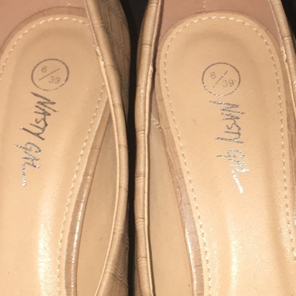 NASTY GAL amber tan heel, alligator print - Picture 8 of 8